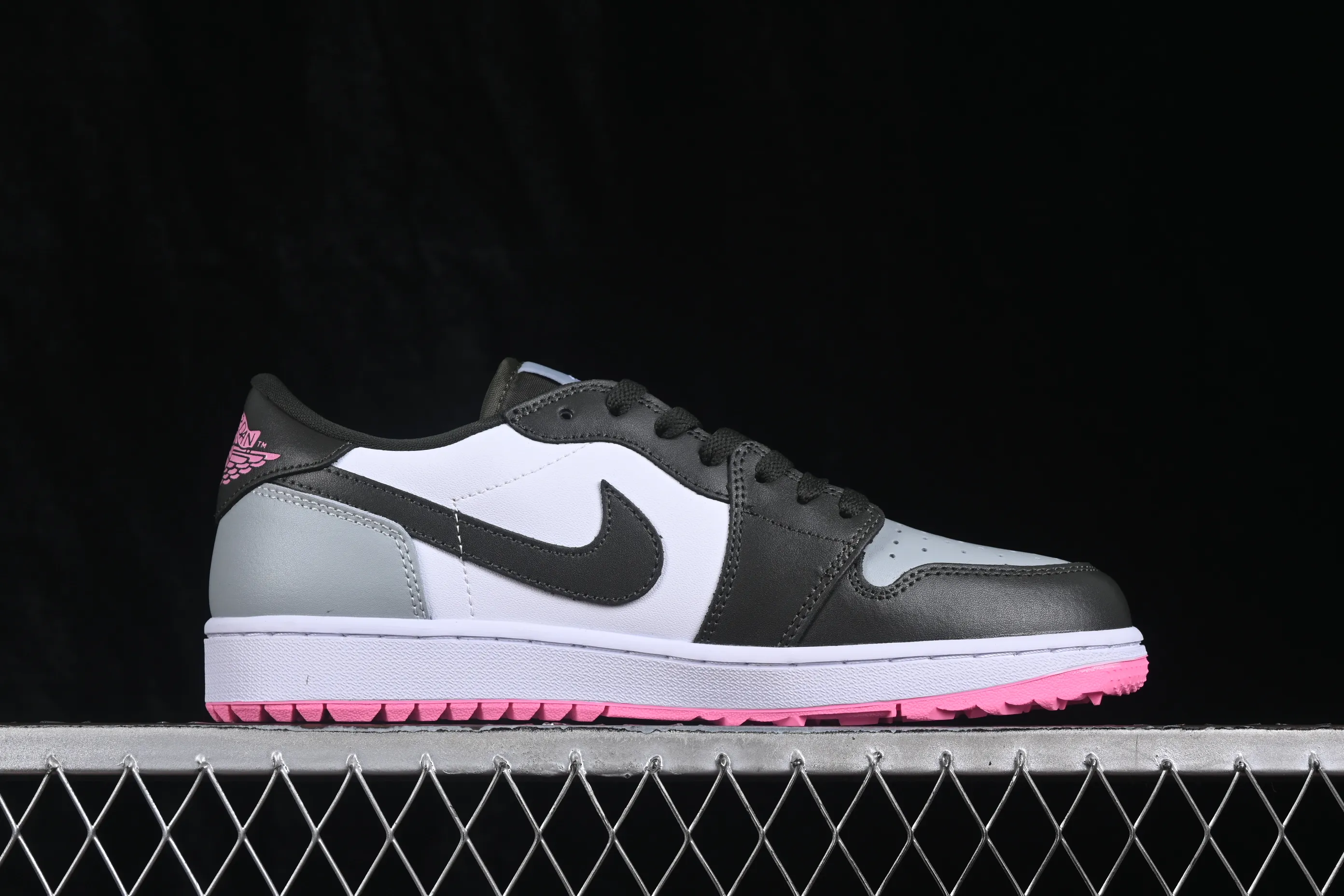 All Categories Air Jordan Jordan Series Basketball Shoes Air Jordan 1 Low Air Jordan 1 Low AJ1 Joe 1 Black Gray Pink Low-top Retro Culture Basketball Shoes DD9315-119